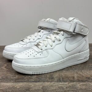 Nike Air Force 1 Mid ‘07 315123–111 Men’s Size 7